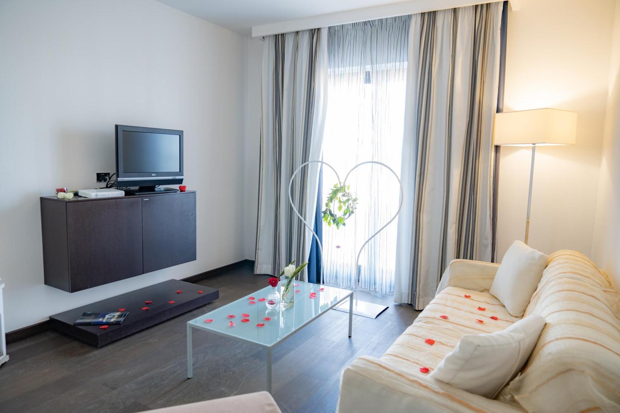 Hotel Napoleon Torre Melissa Eksteriør billede